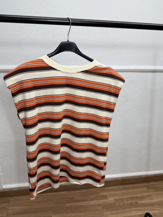 Camiseta hombreras rayas - Imagen 5