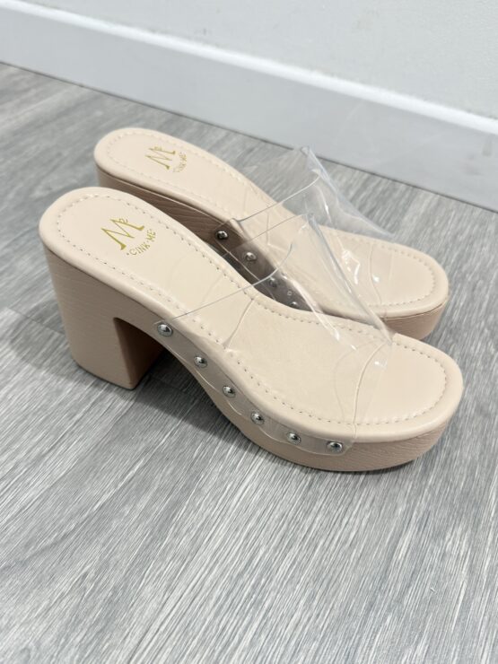 Cuñas tachuelas
