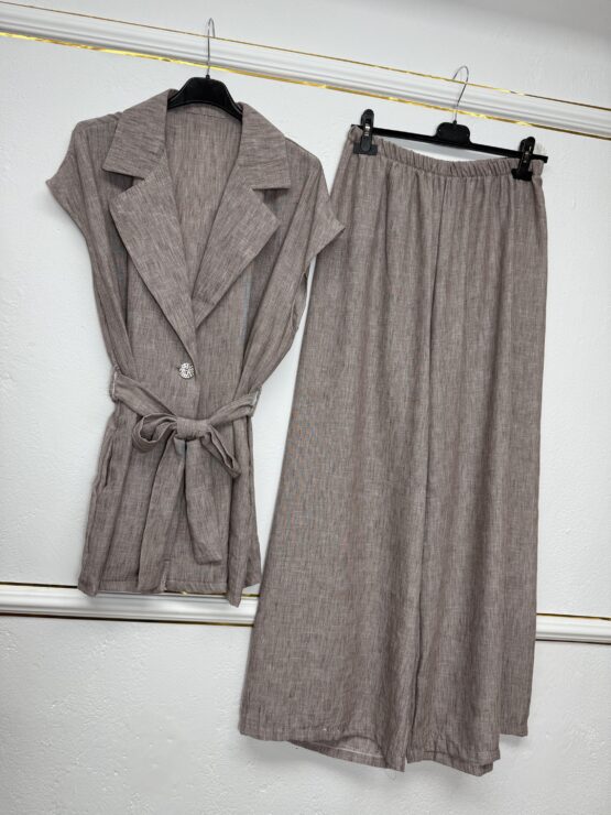 Conjunto Mía
