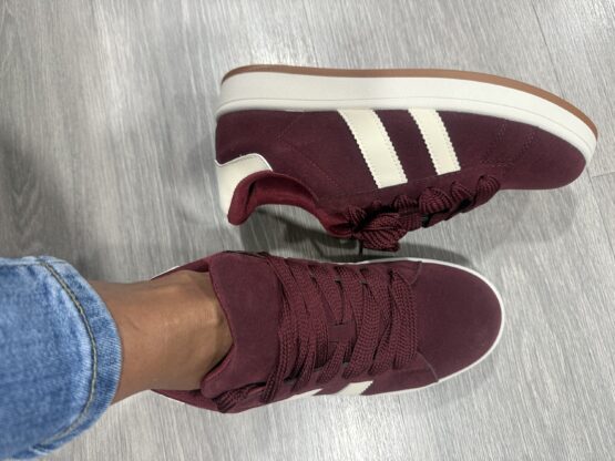 Zapatillas dadidas  Burdeos