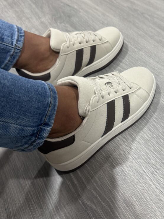 Zapatillas Dadidas beys - Imagen 2