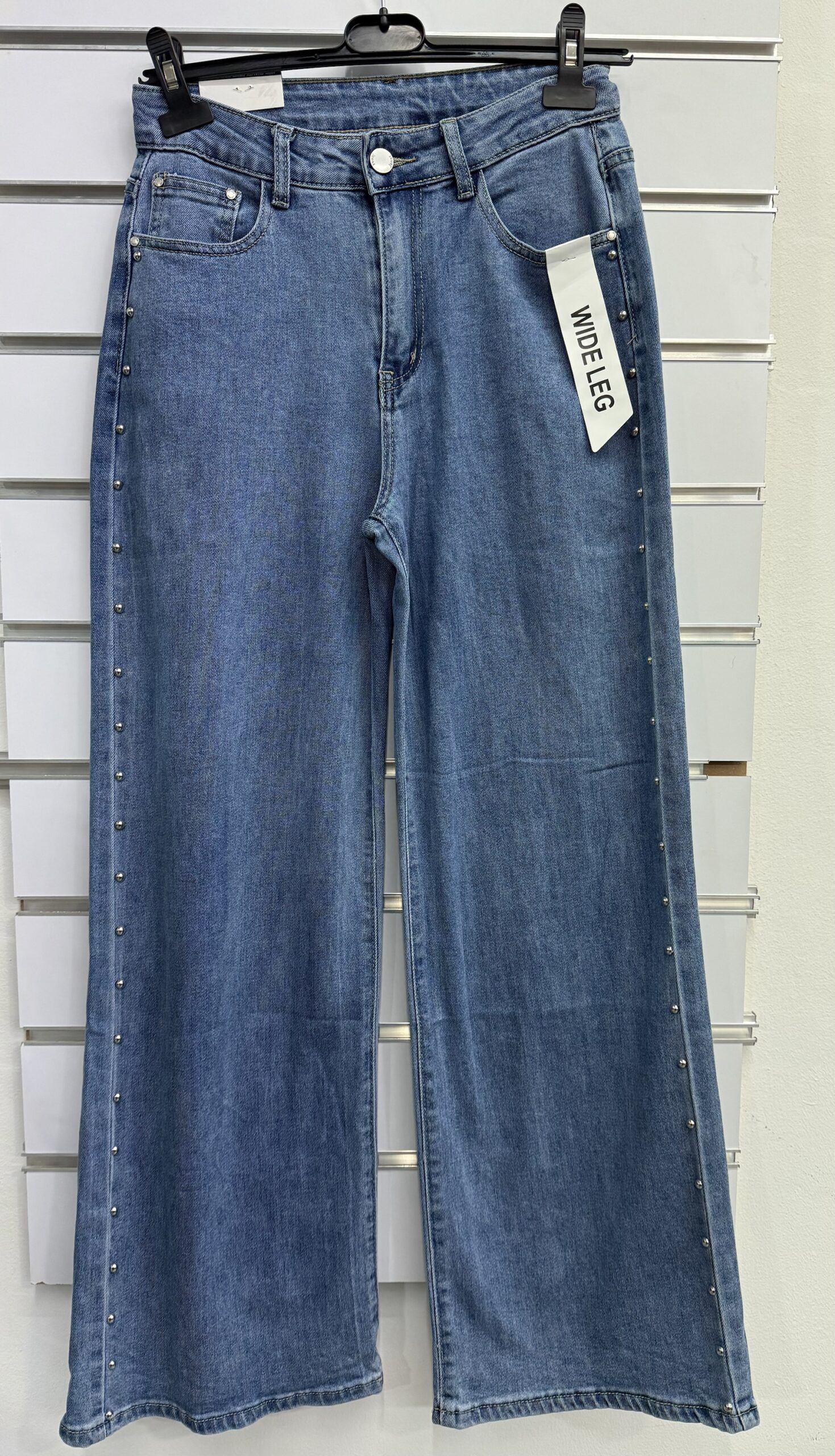 Pantal贸n vaquero tachas - Imagen 3